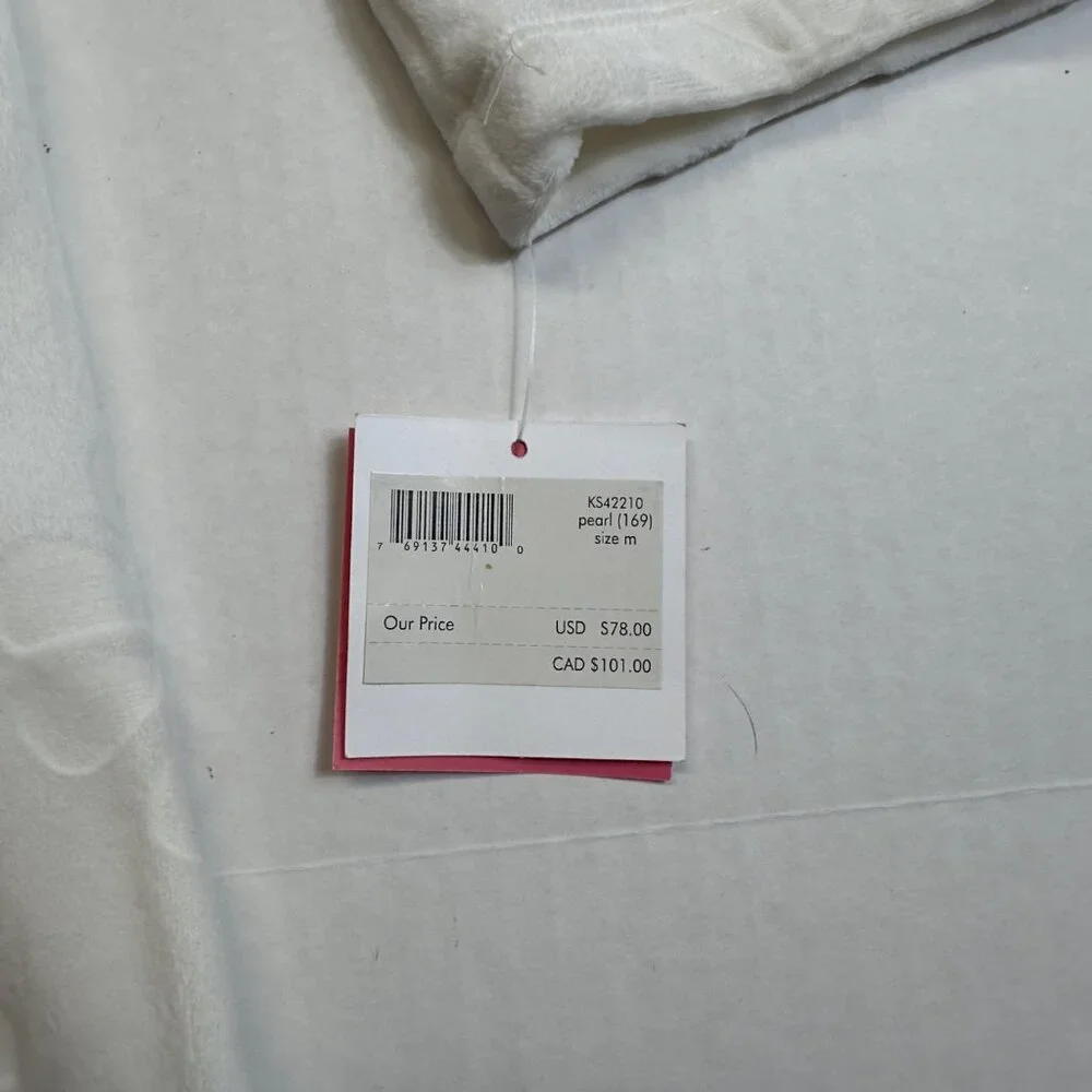 kate spade nwt short white robe cozy, very soft luxury - Picture 3 of 8